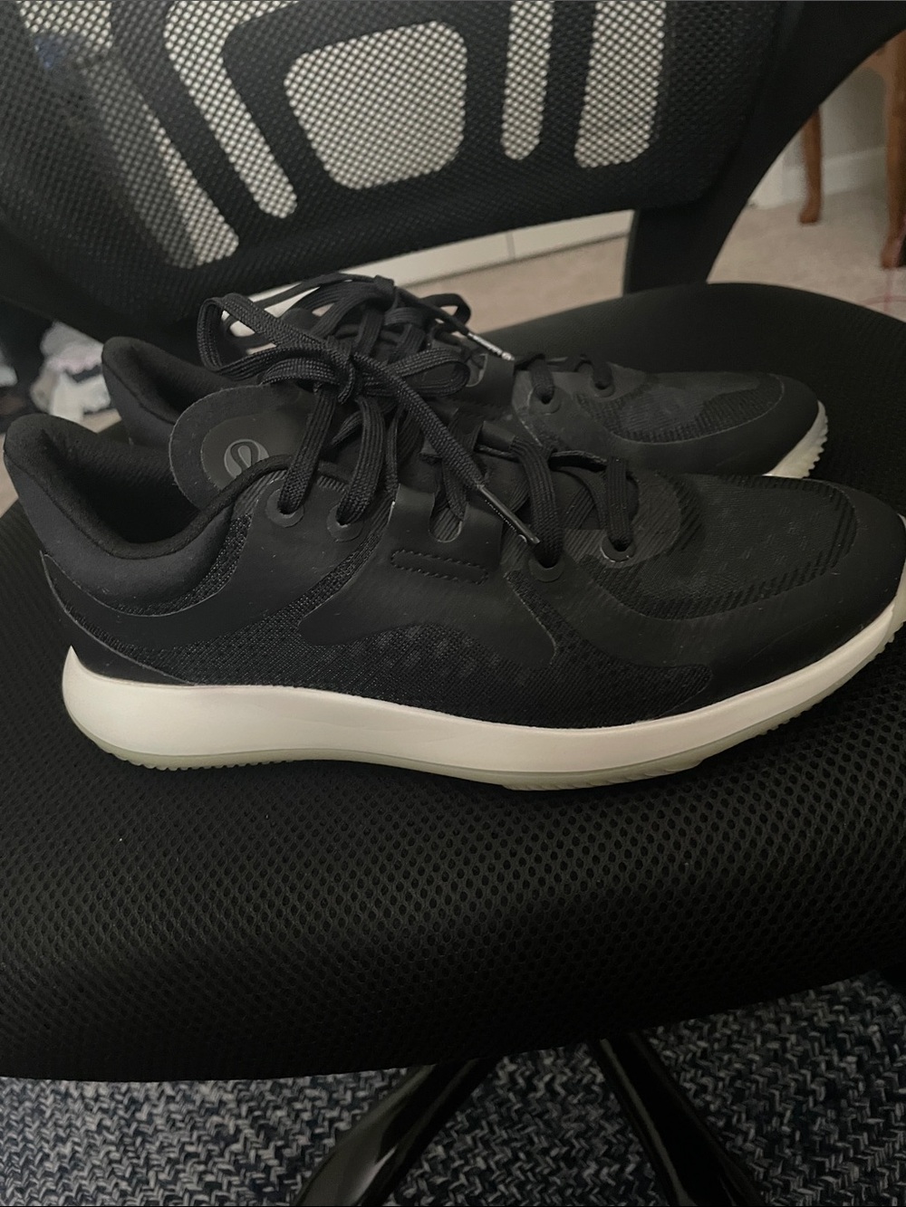 Lululemon athletica Women’s black Strongfeel Training Shoes